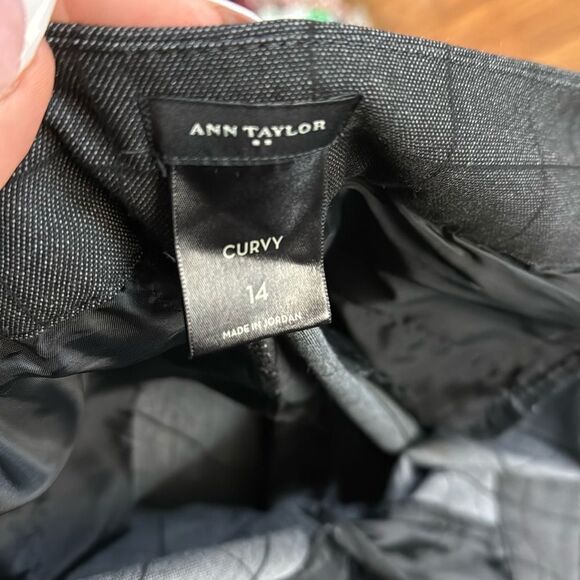 Ann Taylor Factory Black Windowpane Plaid Pull On Ankle Trouser Pants - Picture 4 of 8